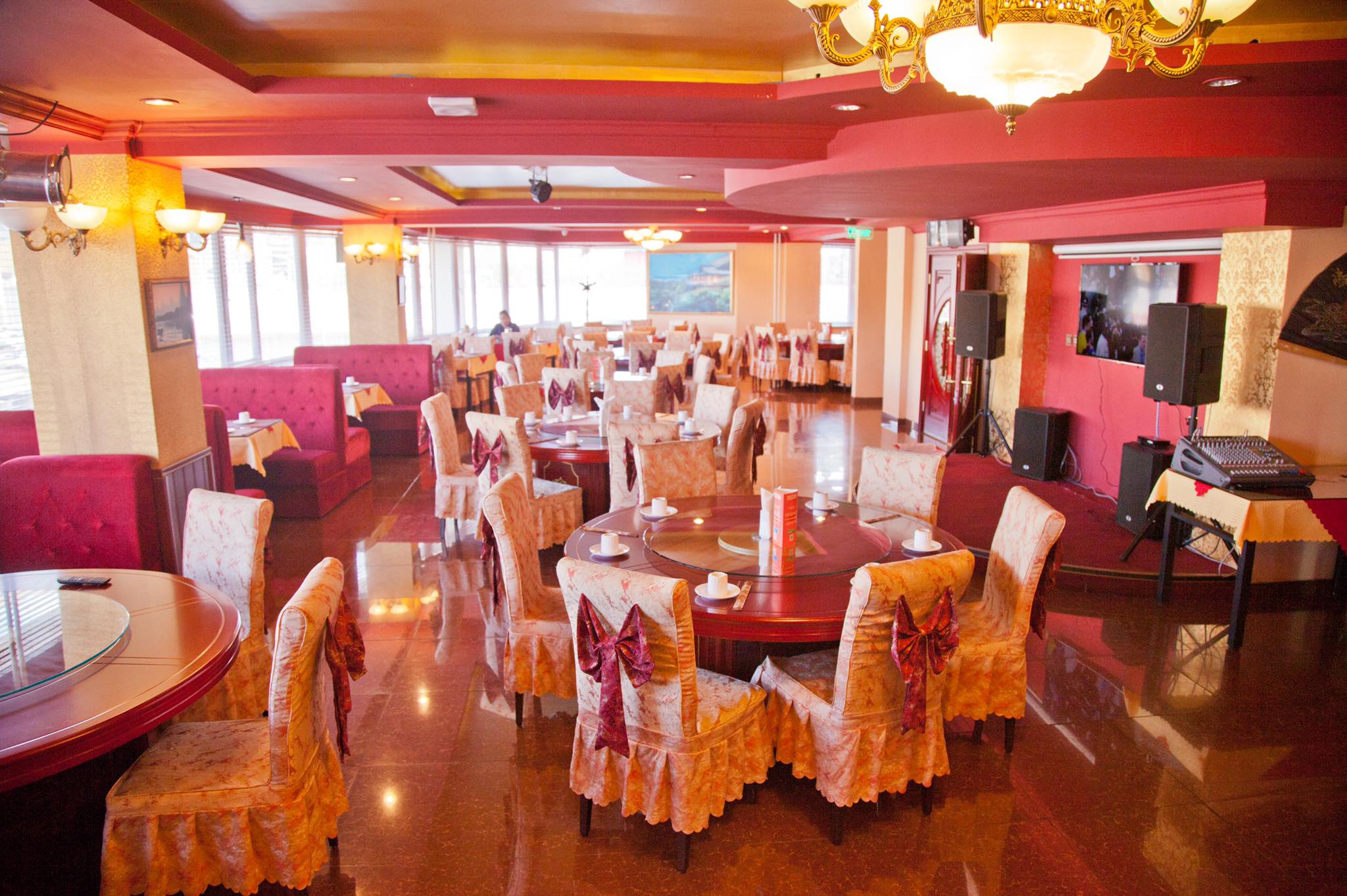 Huashin Restaurant